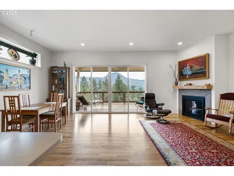 530 Sunridge Lane Lowell OR 97452