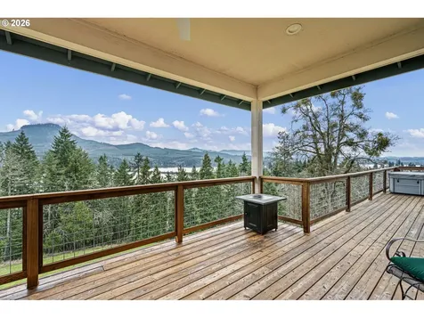 530 Sunridge Lane Lowell OR 97452