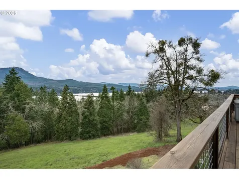 530 Sunridge Lane Lowell OR 97452
