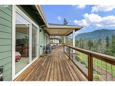 530 Sunridge Lane Lowell OR 97452