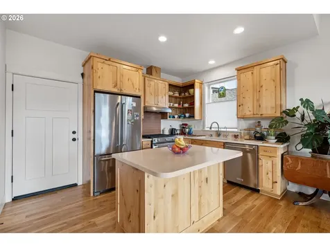 530 Sunridge Lane Lowell OR 97452