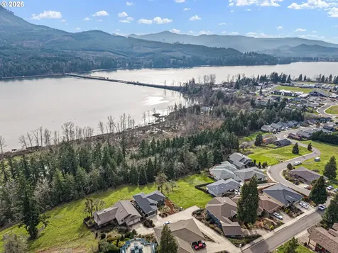 530 Sunridge Lane Lowell OR 97452