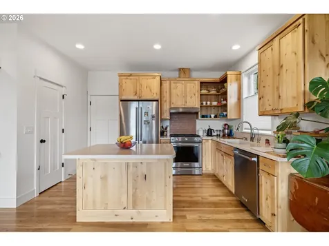 530 Sunridge Lane Lowell OR 97452
