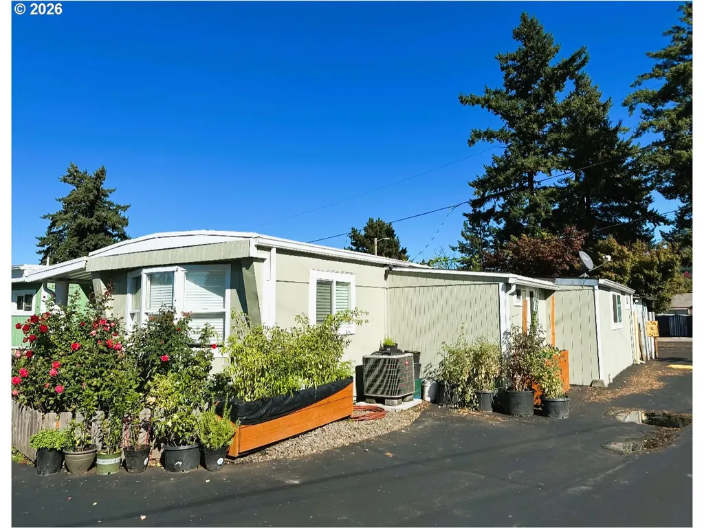 7958 SE Glencoe Road Milwaukie OR 97222
