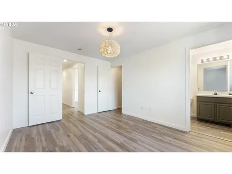 17140 SE Juliano Court Portland OR 97236