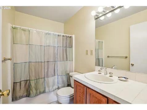 9375 SW Wilshire Street Portland OR 97225