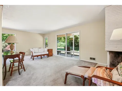 9375 SW Wilshire Street Portland OR 97225