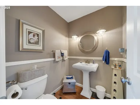 8580 Bayfront Lane Bay City OR 97107