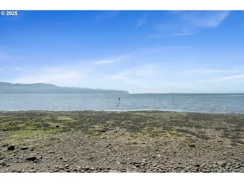 8580 Bayfront Lane Bay City OR 97107
