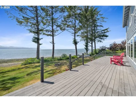 8580 Bayfront Lane Bay City OR 97107