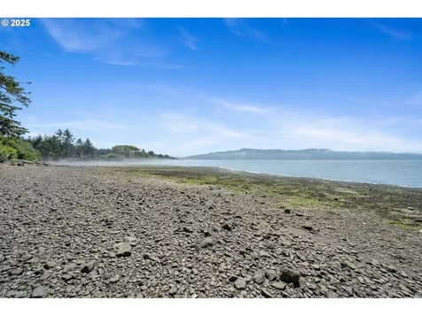8580 Bayfront Lane Bay City OR 97107