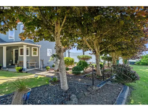 8580 Bayfront Lane Bay City OR 97107