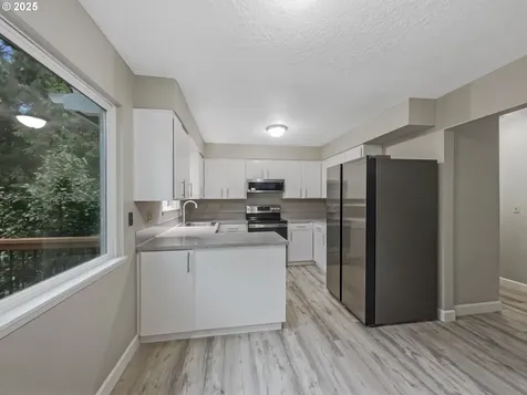 2531 SW Stanley Court Portland OR 97219
