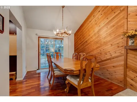 6625 SW Nehalem Lane Beaverton OR 97007