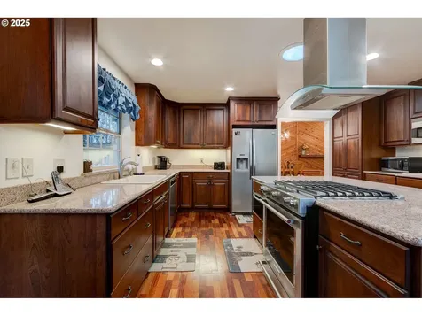 6625 SW Nehalem Lane Beaverton OR 97007