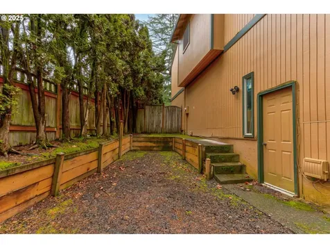 6625 SW Nehalem Lane Beaverton OR 97007