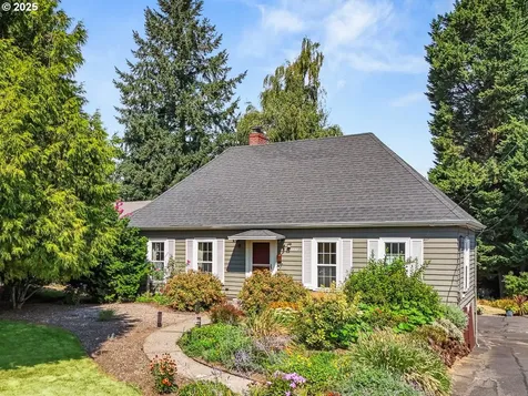 5757 NE Emerson Street Portland OR 97218