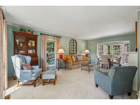 5757 NE Emerson Street Portland OR 97218