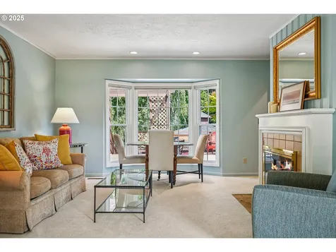 5757 NE Emerson Street Portland OR 97218