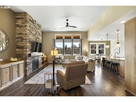 1275 S 15th Way Ridgefield WA 98642
