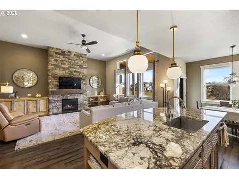 1275 S 15th Way Ridgefield WA 98642