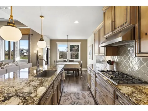 1275 S 15th Way Ridgefield WA 98642