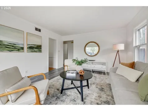 4905 NE 78th Avenue Portland OR 97218