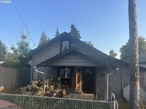 110 N Maple Street Canby OR 97013