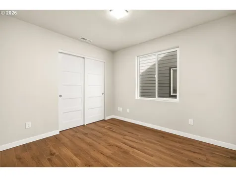 8605 NE 70th Circle Vancouver WA 98662