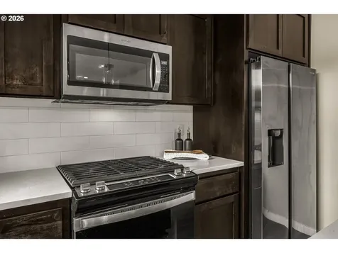 8605 NE 70th Circle Vancouver WA 98662