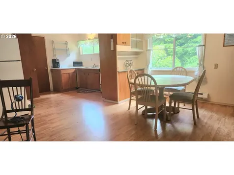 131 E Rainbow Road Waldport OR 97394