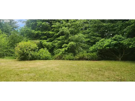 131 E Rainbow Road Waldport OR 97394