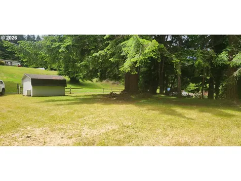 131 E Rainbow Road Waldport OR 97394