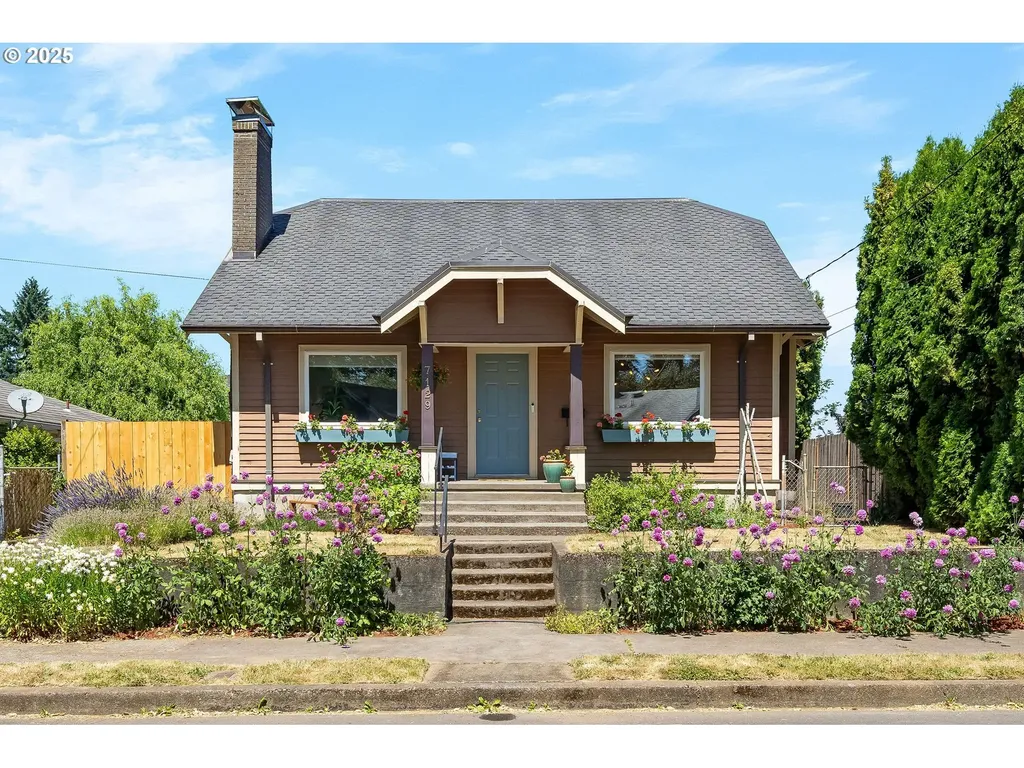 7129 N Sedro Street Portland OR 97203