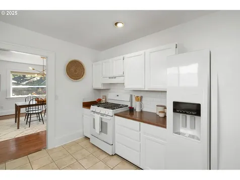 7129 N Sedro Street Portland OR 97203