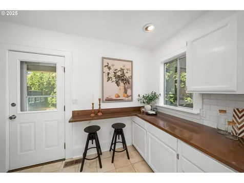 7129 N Sedro Street Portland OR 97203