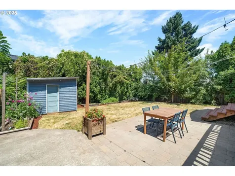 7129 N Sedro Street Portland OR 97203