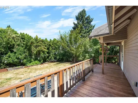 7129 N Sedro Street Portland OR 97203