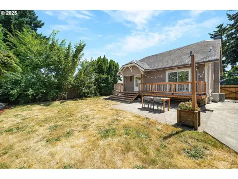 7129 N Sedro Street Portland OR 97203