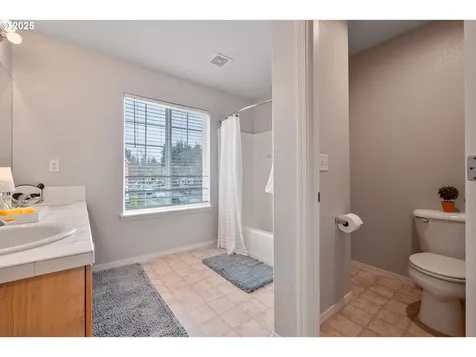 908 SE Elina Avenue Hillsboro OR 97123
