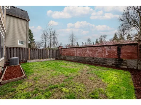 908 SE Elina Avenue Hillsboro OR 97123
