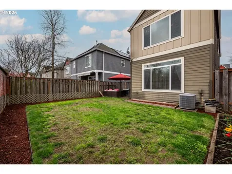 908 SE Elina Avenue Hillsboro OR 97123