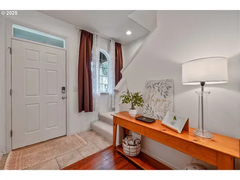 908 SE Elina Avenue Hillsboro OR 97123