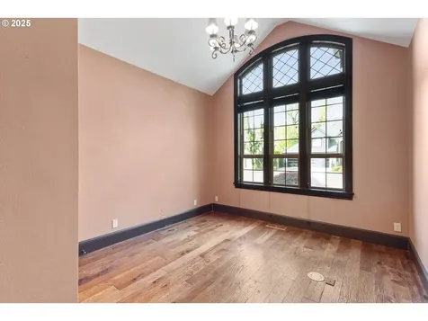 632 W T Street Washougal WA 98671