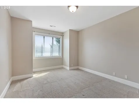 632 W T Street Washougal WA 98671