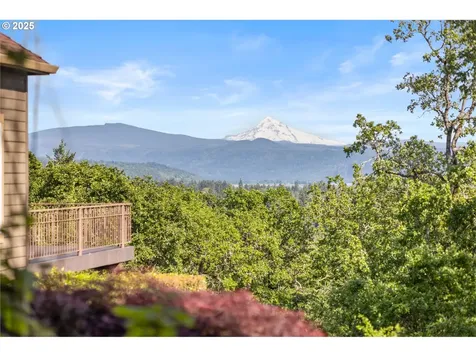 632 W T Street Washougal WA 98671