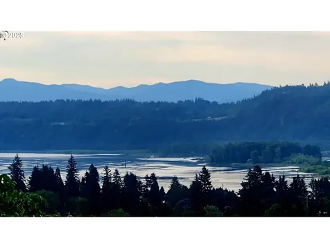 632 W T Street Washougal WA 98671