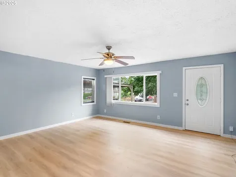 6481 SE 142nd Avenue Portland OR 97236