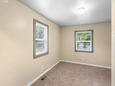 6481 SE 142nd Avenue Portland OR 97236