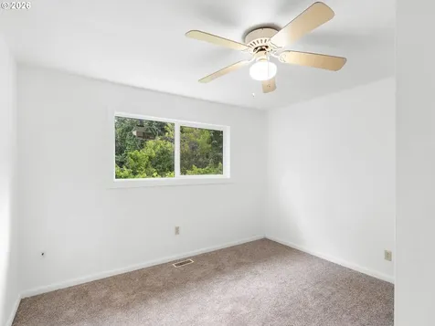 6481 SE 142nd Avenue Portland OR 97236